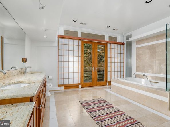 2807 Chesterfield Place NW, Washington DC 20008