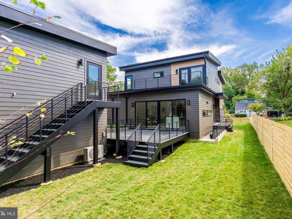 3215 Cofer Road, Falls Church VA 22042