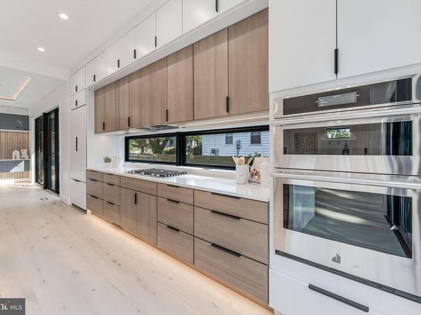 3215 Cofer Road, Falls Church VA 22042