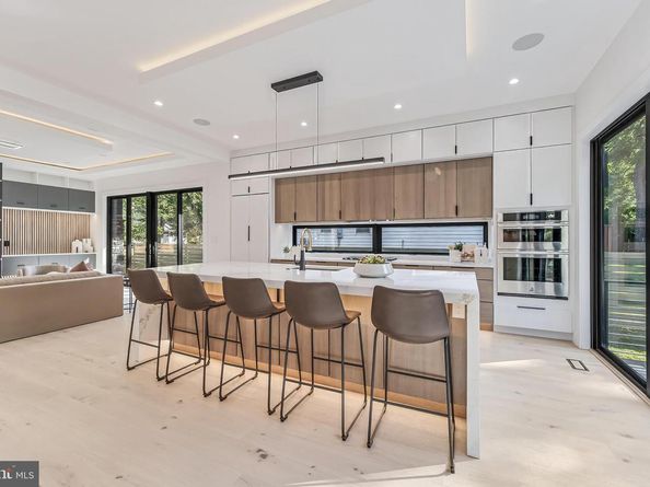 3215 Cofer Road, Falls Church VA 22042