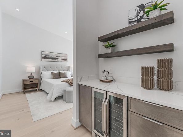 3215 Cofer Road, Falls Church VA 22042