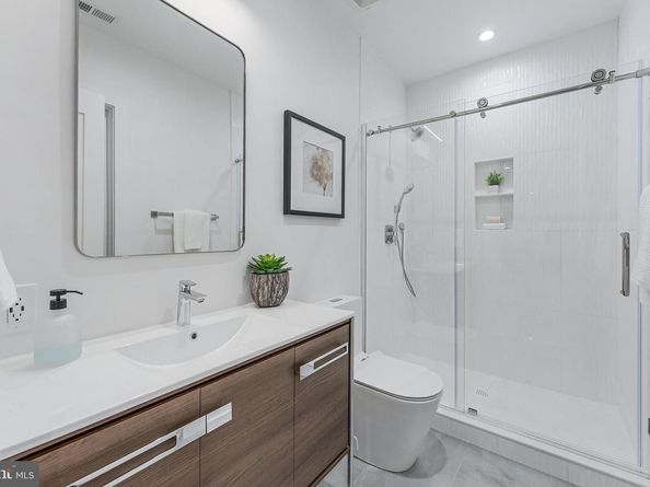 3215 Cofer Road, Falls Church VA 22042