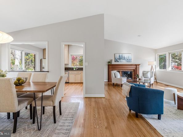 8309 Lilly Stone Drive, Bethesda MD 20817