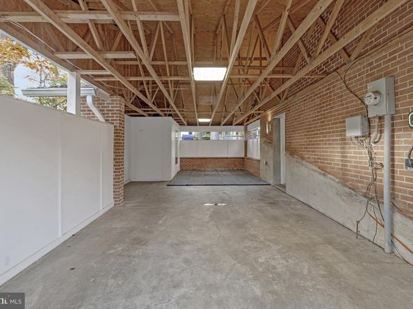 8309 Lilly Stone Drive, Bethesda MD 20817