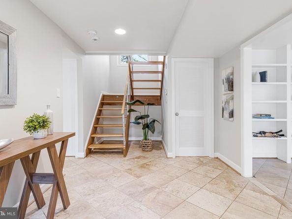 8309 Lilly Stone Drive, Bethesda MD 20817