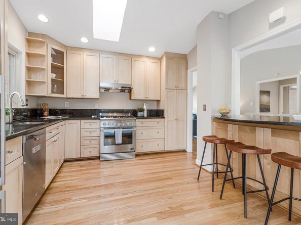 8309 Lilly Stone Drive, Bethesda MD 20817