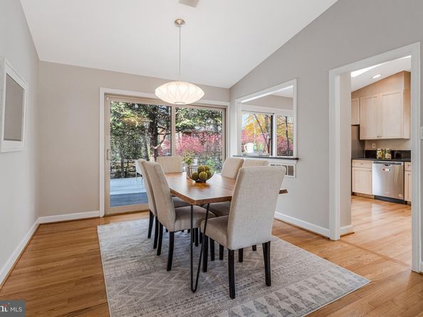 8309 Lilly Stone Drive, Bethesda MD 20817