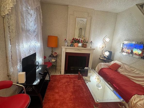 921 W Silver Street, Philadelphia PA 19133