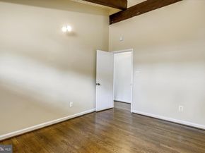 5511 Huntington Parkway, Bethesda MD 20814