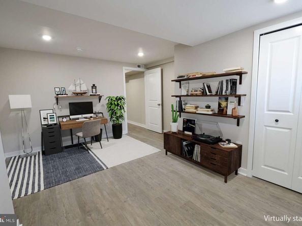 914 S 54TH Street, Philadelphia PA 19143