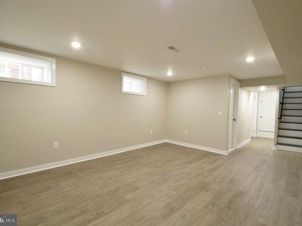 914 S 54TH Street, Philadelphia PA 19143