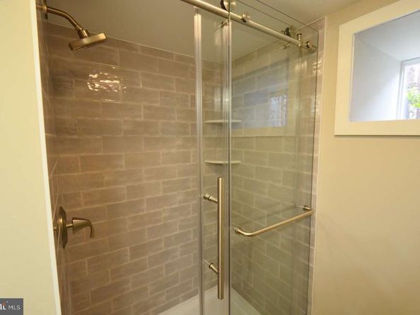 914 S 54TH Street, Philadelphia PA 19143