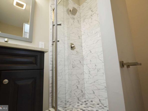 914 S 54TH Street, Philadelphia PA 19143