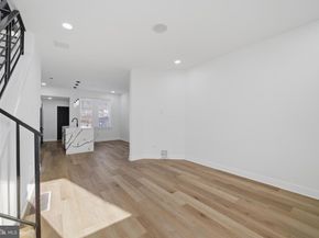 1829 E Airdrie Street, Philadelphia PA 19124