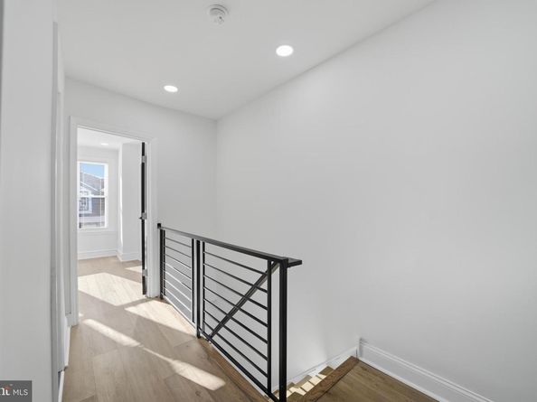 1829 E Airdrie Street, Philadelphia PA 19124