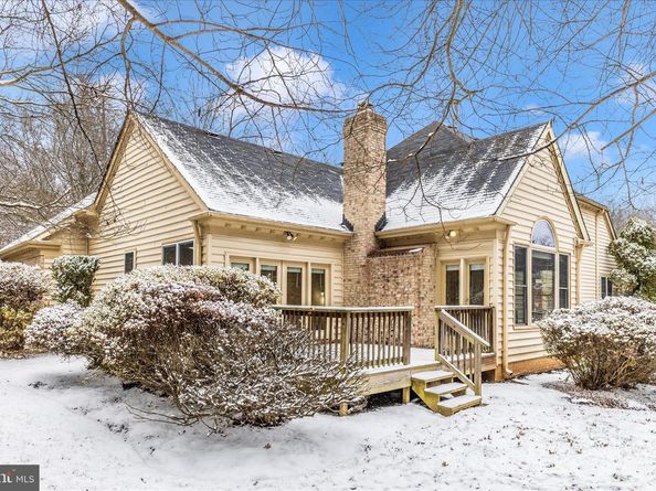 10120 Snowhill, Potomac MD 20854