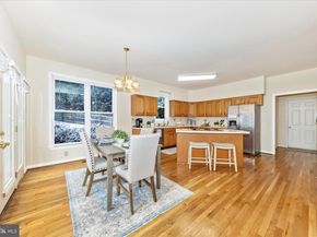 10120 Snowhill, Potomac MD 20854