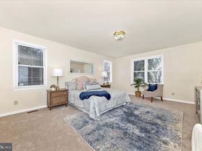 10120 Snowhill, Potomac MD 20854