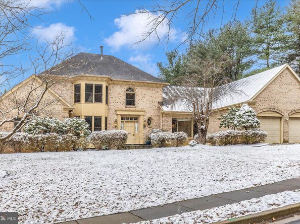 10120 Snowhill, Potomac MD 20854