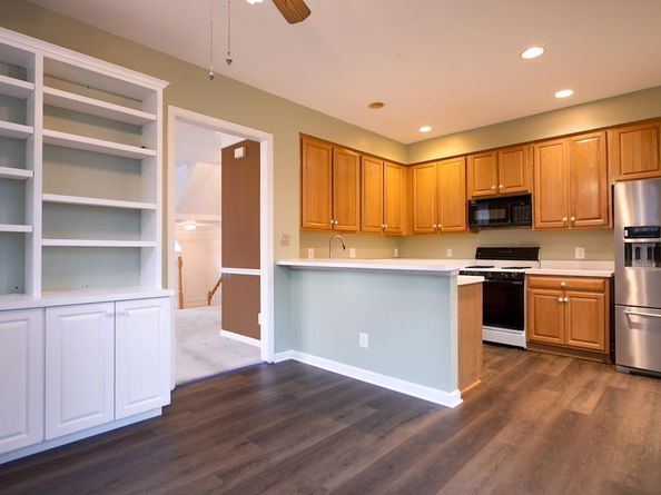 6012 Ricketts Walk, Alexandria VA 22312