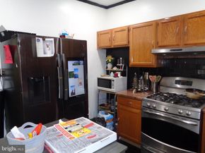 728 W Erie Avenue, Philadelphia PA 19140