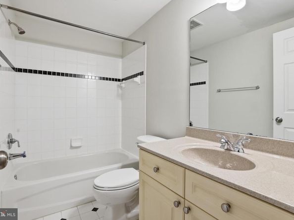 7931 Lakenheath Way, Potomac MD 20854