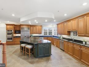7931 Lakenheath Way, Potomac MD 20854