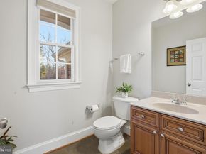 7931 Lakenheath Way, Potomac MD 20854