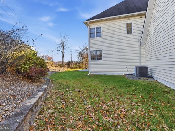 7931 Lakenheath Way, Potomac MD 20854