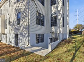 7931 Lakenheath Way, Potomac MD 20854