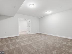 7931 Lakenheath Way, Potomac MD 20854