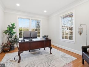 7931 Lakenheath Way, Potomac MD 20854