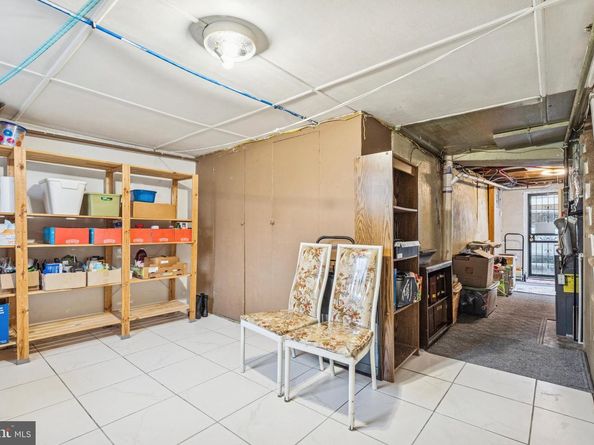 5437 Charles Street, Philadelphia PA 19124