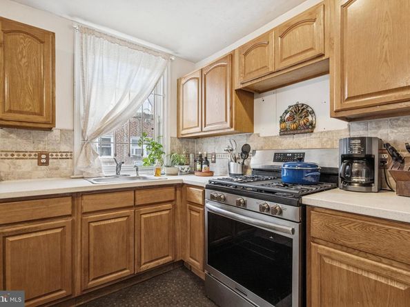 5437 Charles Street, Philadelphia PA 19124