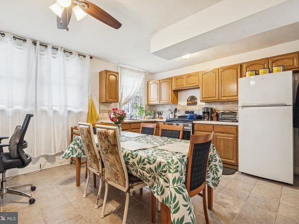 5437 Charles Street, Philadelphia PA 19124