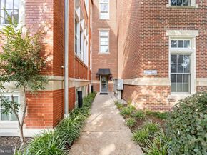 440 12TH Street NE 210, Washington DC 20002