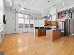 440 12TH Street NE 210, Washington DC 20002