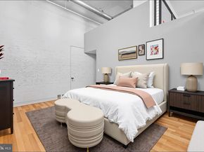 440 12TH Street NE 210, Washington DC 20002