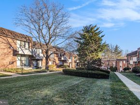 100 E Glenolden Avenue R9, Glenolden PA 19036