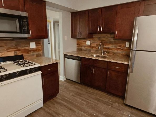 5017 S Convent Lane C, Philadelphia PA 19114