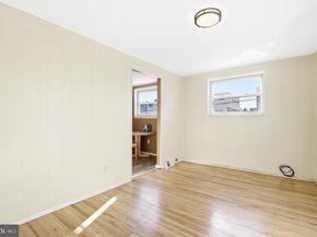 3440 Fitler Street, Philadelphia PA 19114