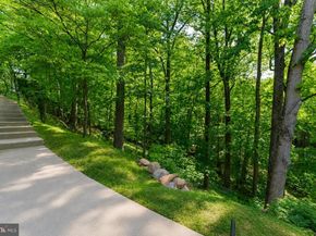 7003 Fawn Trail Court, Bethesda MD 20817