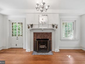 443 Saint Davids Avenue, Wayne PA 19087