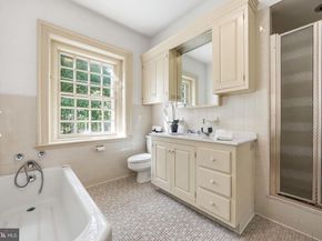443 Saint Davids Avenue, Wayne PA 19087