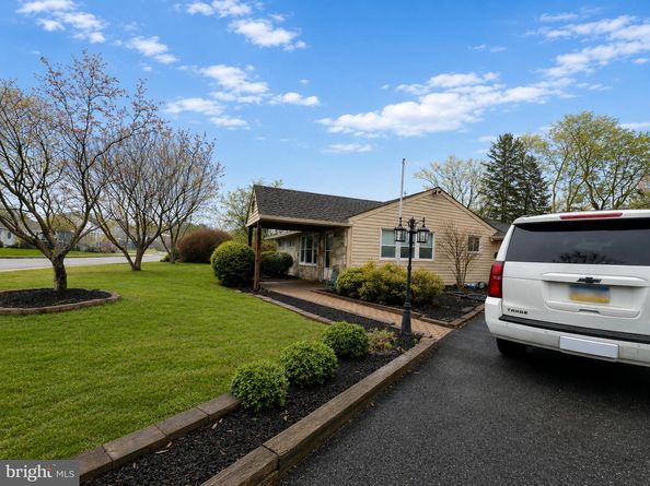 2767 Fernwood Avenue, Abington PA 19001