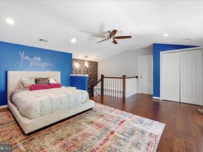 1902 N Nelson Street N, Arlington VA 22207