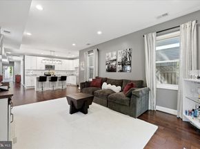 1902 N Nelson Street N, Arlington VA 22207