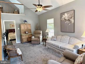 65 Freedom Lane, Bensalem PA 19020