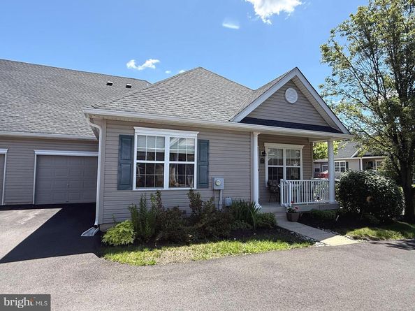65 Freedom Lane, Bensalem PA 19020