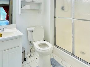 9228 Blue Grass Road 38, Philadelphia PA 19114